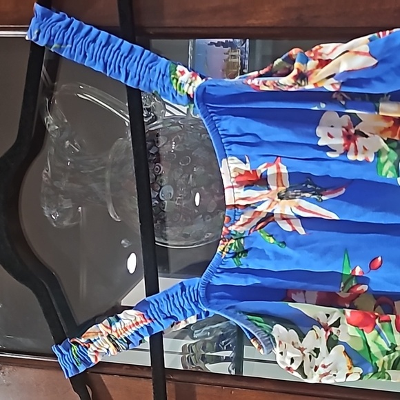 Express Romper with Straps Blue with floral designs size xs - Picture 2 of 8